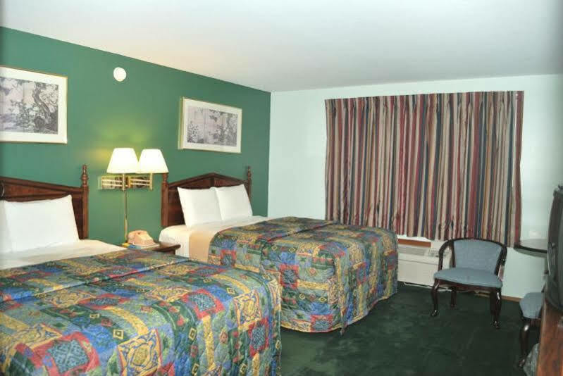 Royal Inn Hudson I-94 Exterior photo